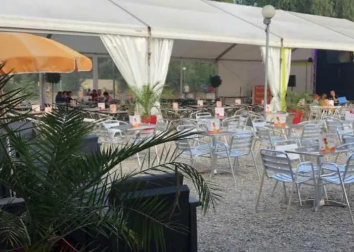 Camping Du Ried A Proximite D'europa-park Et Rulentica Boofzheim