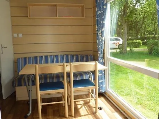 Kemp Camping Du Ried A Proximite D'europa-park Et Rulentica Boofzheim